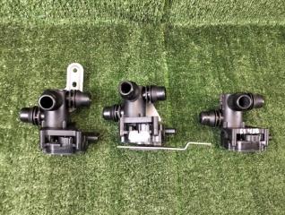 Запчасть клапан системы охлаждения Mercedes-Benz C-class 2023