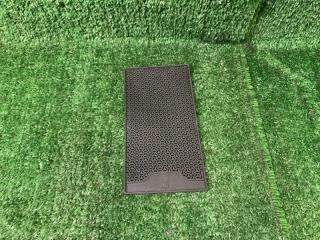 Запчасть коврик бардачка в подлокотник Mercedes-Benz C-class 2023