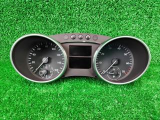 Панель приборов Mercedes-Benz M-Class 2005