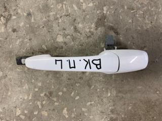 Запчасть ручка двери передняя левая Mazda 3