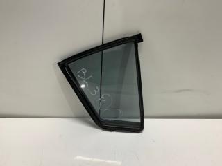 Запчасть форточка двери задняя правая Mazda 3