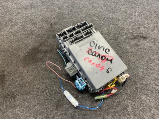 Запчасть блок предохранителей Honda Civic