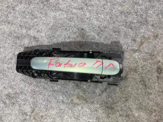 Фото запчасти ручка двери передняя левая Skoda Fabia Б/У запчасть Запчасть ручка двери передняя левая Skoda Fabia