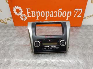 Блок управления климат-контролем Toyota Camry