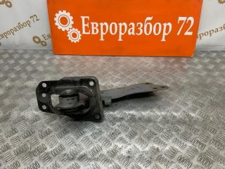 Запчасть рычаг продольный задний правый Volkswagen Jetta