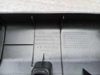 Накладка на порог передняя правая J7