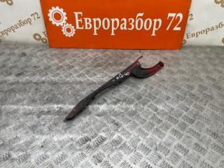 Запчасть кронштейн замка капота Toyota Camry
