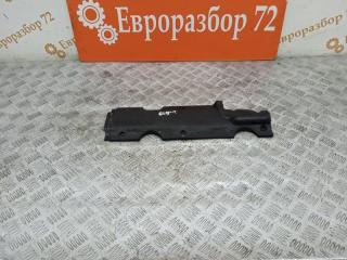 Запчасть накладка двс декоративная Volvo XC90