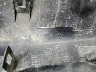 Накладка зеркала передняя правая Гранта 2191