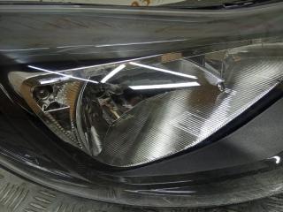 Фара передняя правая Focus 3 CB8