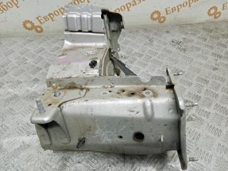 Лонжерон передний левый Ford Focus 3 CB8