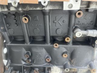 Двигатель Passat AWT