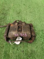 Суппорт передний правый HONDA STEPWGN