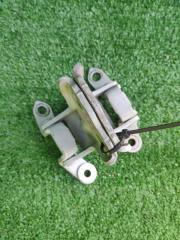 Запчасть петля двери передняя левая Chevrolet MW