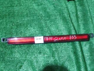 Запчасть вставка между стопов NISSAN SUNNY