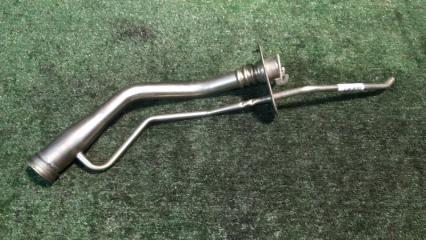 Горловина топливного бака TOYOTA MARK II