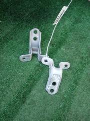 Запчасть петля двери передняя левая TOYOTA ALPHARD 2003