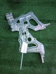 Крепление магнитофона TOYOTA CROWN контрактная Крепление магнитофона TOYOTA CROWN