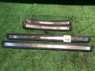 Фото запчасти накладка на порог TOYOTA ARISTO 1999 контрактная запчасть Запчасть накладка на порог TOYOTA ARISTO 1999