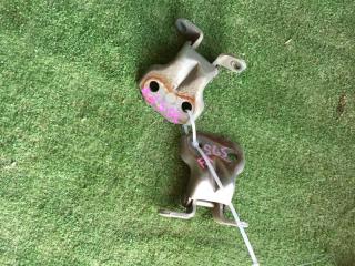 Запчасть петля двери передняя правая SUBARU FORESTER