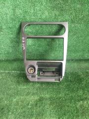 Рамка магнитофона NISSAN WINGROAD 2003