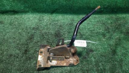 Фото запчасти кулиса MAZDA BONGO контрактная запчасть Запчасть кулиса MAZDA BONGO