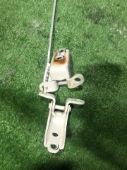 Запчасть петля двери передняя левая HONDA STREAM 1999