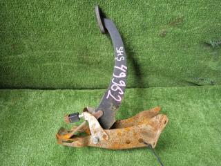 Педаль сцепления SUBARU FORESTER