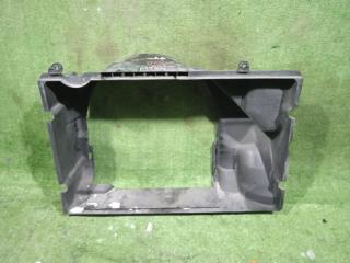 Диффузор радиатора NISSAN CEDRIC