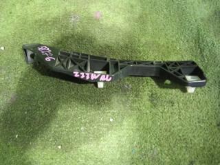 Запчасть крепление бампера заднее левое MITSUBISHI COLT