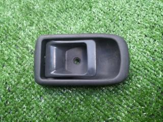 Фото запчасти ручка двери задняя левая DAIHATSU TERIOS KID контрактная запчасть Запчасть ручка двери задняя левая DAIHATSU TERIOS KID