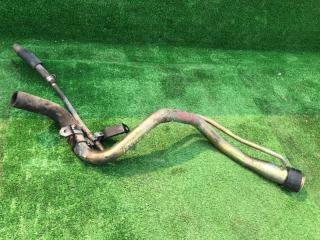 Горловина топливного бака TOYOTA MARK II