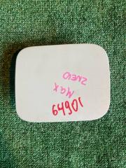 Лючок бензобака TOYOTA WISH контрактная Лючок бензобака TOYOTA WISH