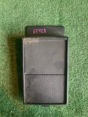 Подстаканник TOYOTA WISH контрактная Подстаканник TOYOTA WISH