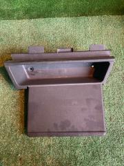 Запчасть бардачок багажника MITSUBISHI GRANDIS