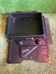 Лючок в багажник TOYOTA MARK II контрактная Лючок в багажник TOYOTA MARK II