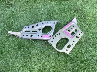 Крепление магнитофона TOYOTA MARK II 2000 контрактная Крепление магнитофона TOYOTA MARK II 2000