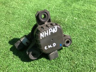 Помпа TOYOTA AQUA 2013