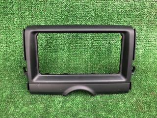 Рамка магнитофона TOYOTA MARK X