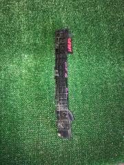 Крепление бампера заднее правое HONDA FIT контрактная Крепление бампера заднее правое HONDA FIT