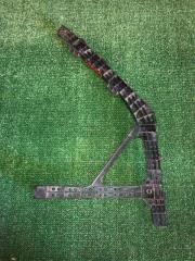 Крепление бампера заднее левое HONDA INSIGHT контрактная Крепление бампера заднее левое HONDA INSIGHT