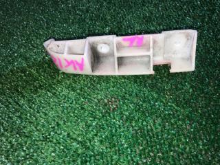 Крепление бампера заднее левое NISSAN MARCH контрактная Крепление бампера заднее левое NISSAN MARCH