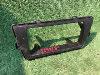 Рамка магнитофона TOYOTA PRIUS