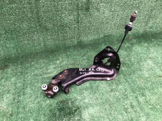 Запчасть петля двери задняя правая HONDA STEPWGN