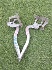 Петля капота TOYOTA VITZ