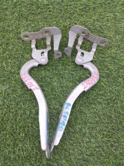 Петля капота TOYOTA VITZ