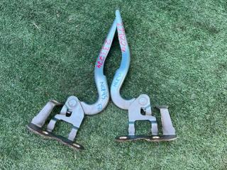 Петля капота TOYOTA VITZ