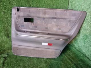 Запчасть обшивка дверей задняя правая MAZDA CAPELLA