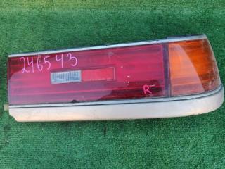 Запчасть стоп-сигнал правый Toyota CARINA ED