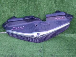 Решетка радиатора TOYOTA RACTIS 2005